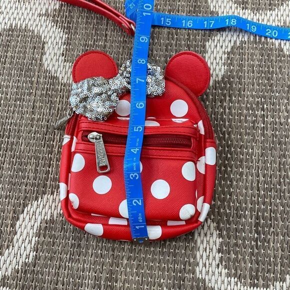 Disney loungefly wristlet - Picture 3 of 5